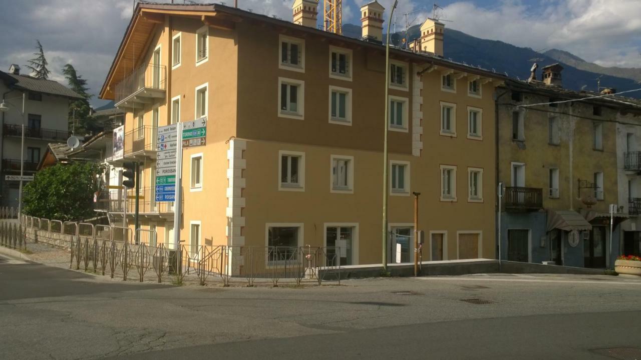 Casa Bellini Apartment Aosta Luaran gambar