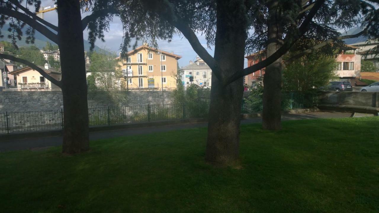 Casa Bellini Apartment Aosta Luaran gambar